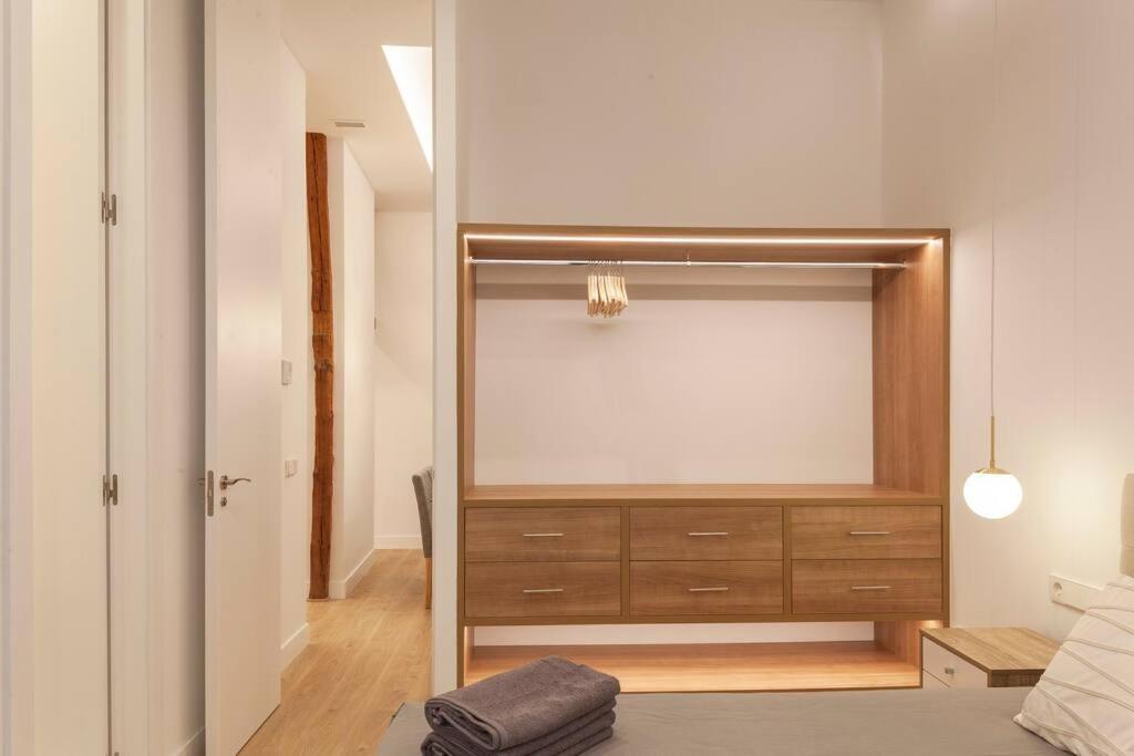 Centro III Calle Carrera De San Jeronimo 3Br 3Bh Madrid Exteriör bild